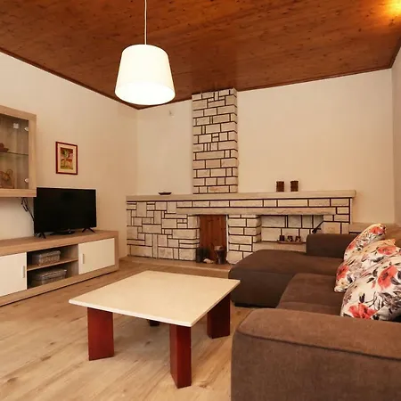 House Pauline * Labin (Istria)